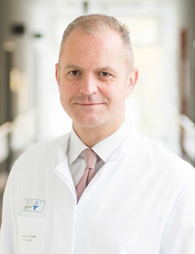 Doctor The doctor is an anesthesiologist Dennis Krausche